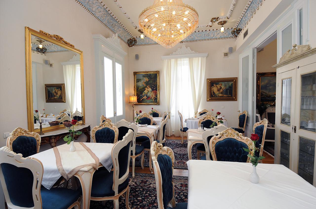 Pyrgos Of Mytilene Hotell Eksteriør bilde