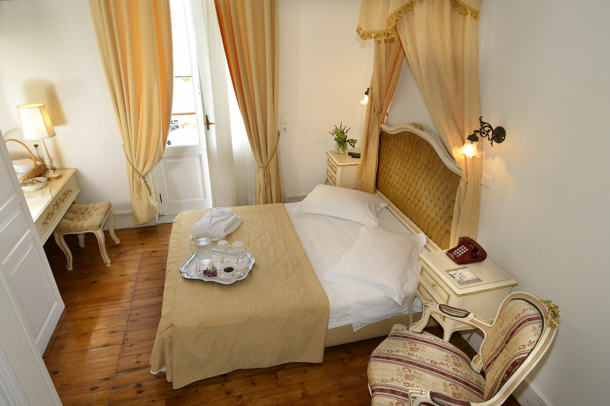Pyrgos Of Mytilene Hotell Eksteriør bilde